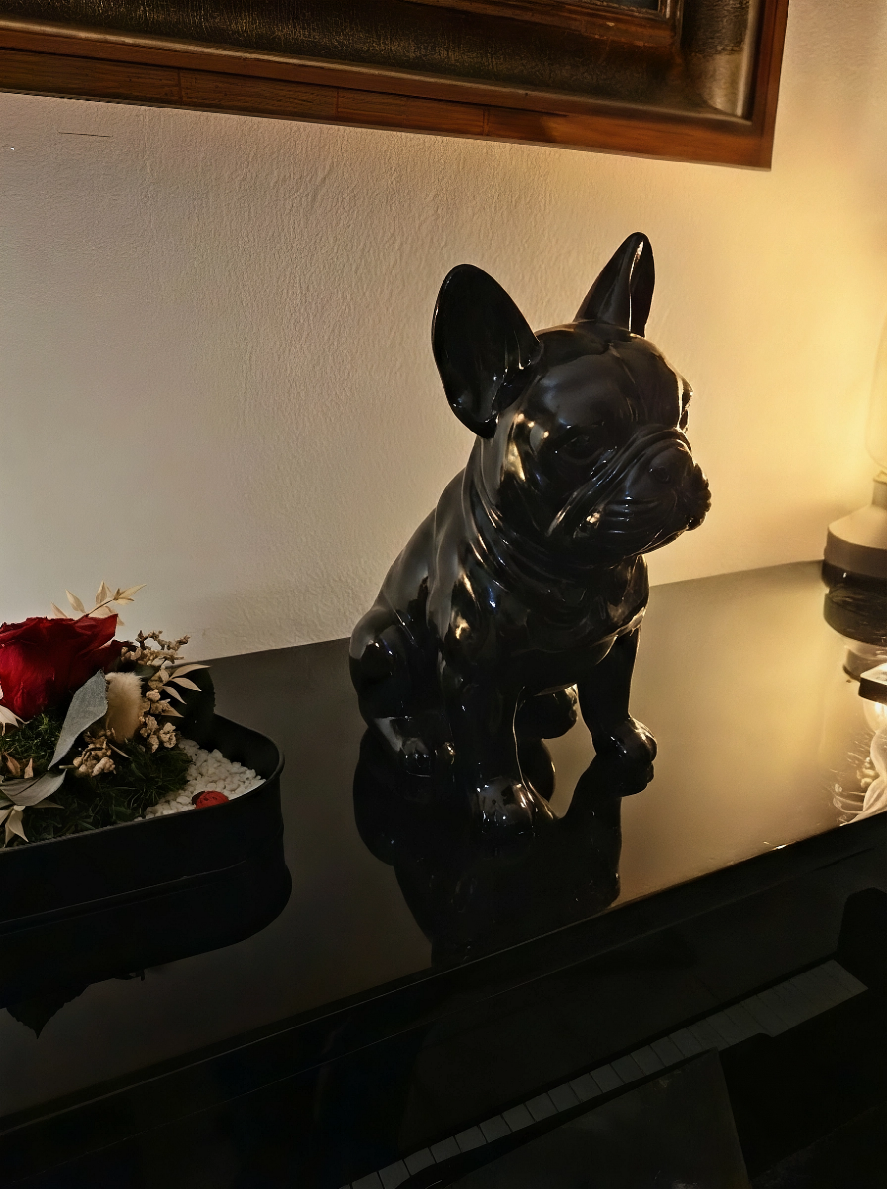 Statuette Bouledogue Français noir brillant en impression 3D