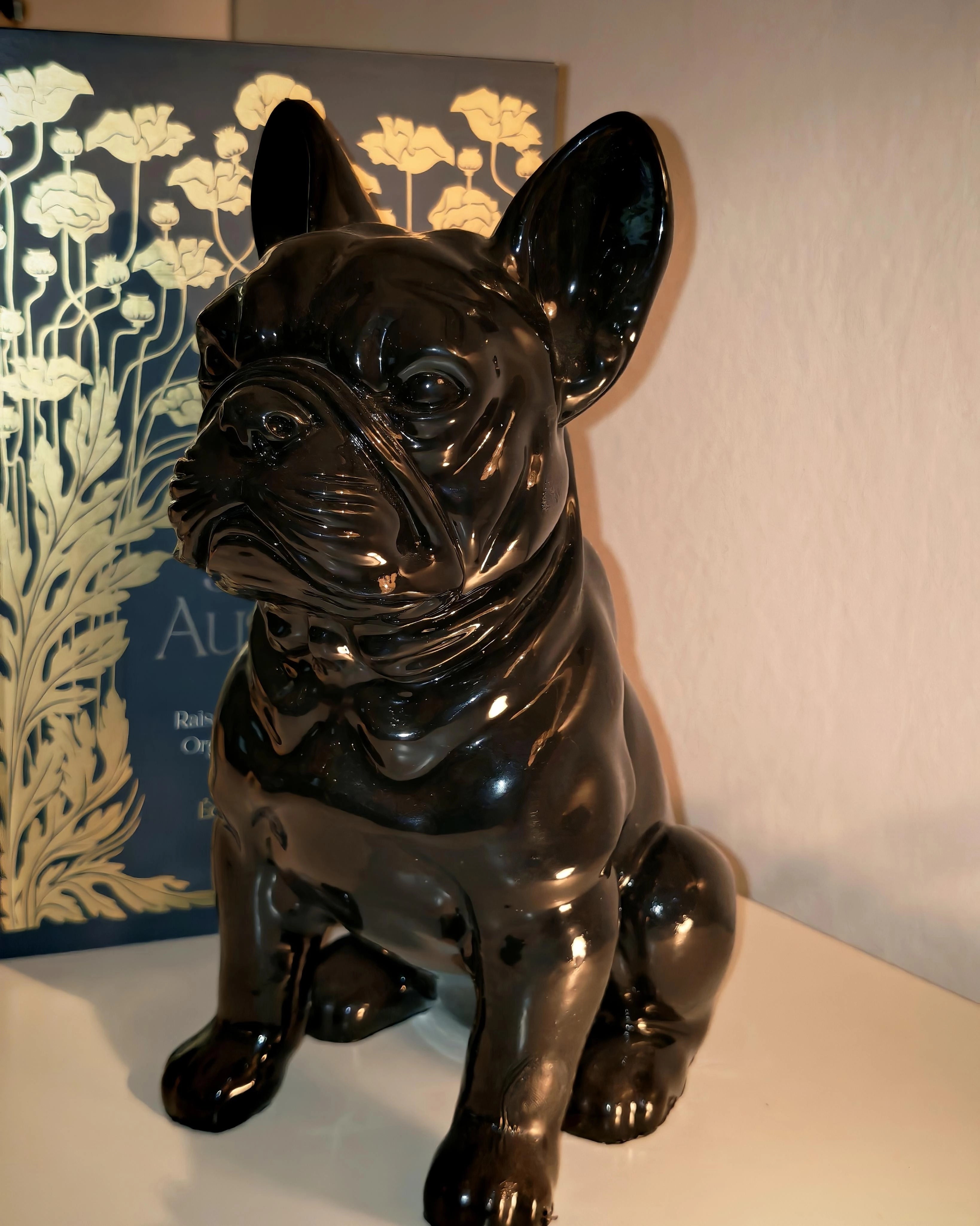 Statuette Bouledogue Français noir brillant en impression 3D