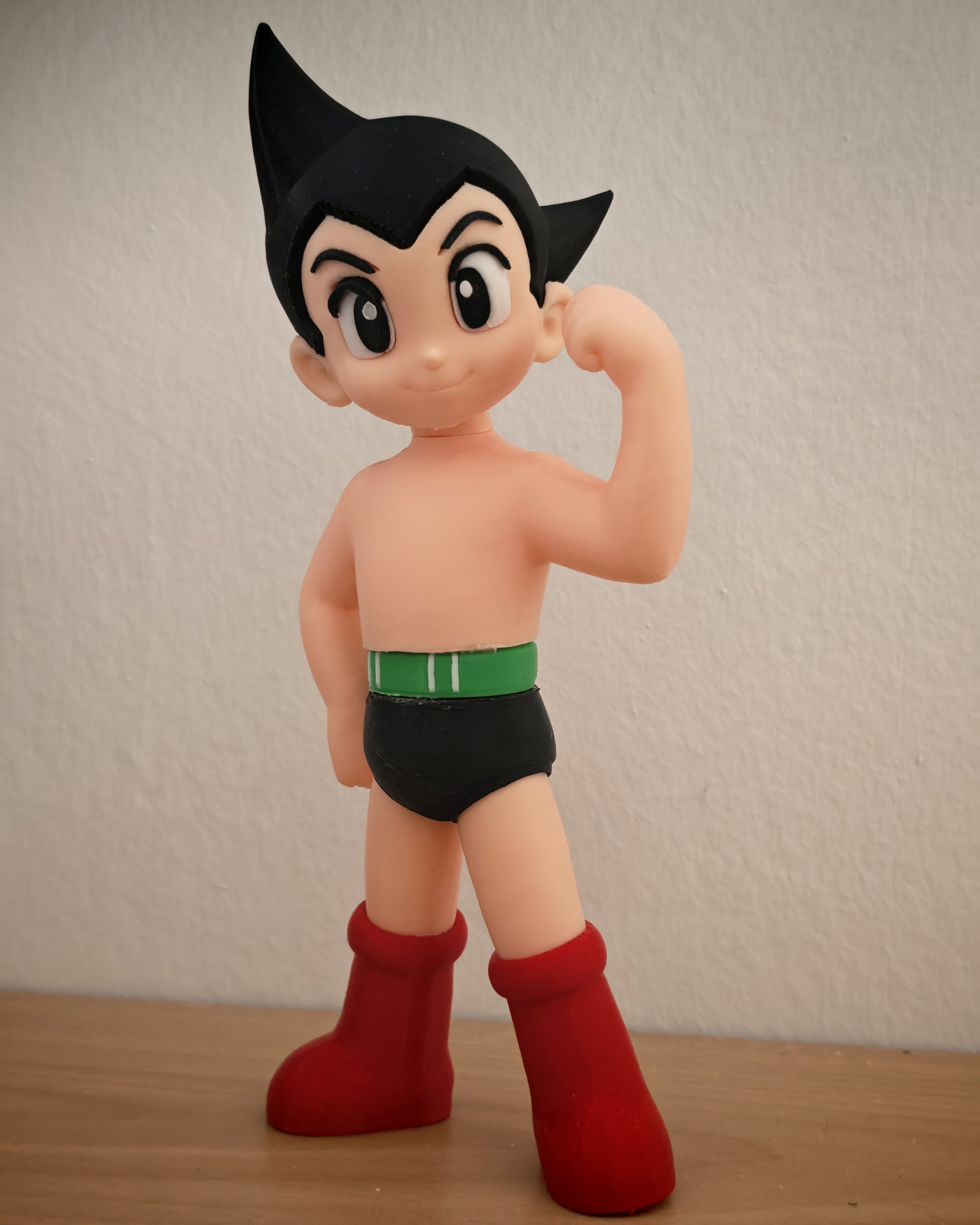 Figurine robot manga rétro imprimée en 3D en ABS brillant