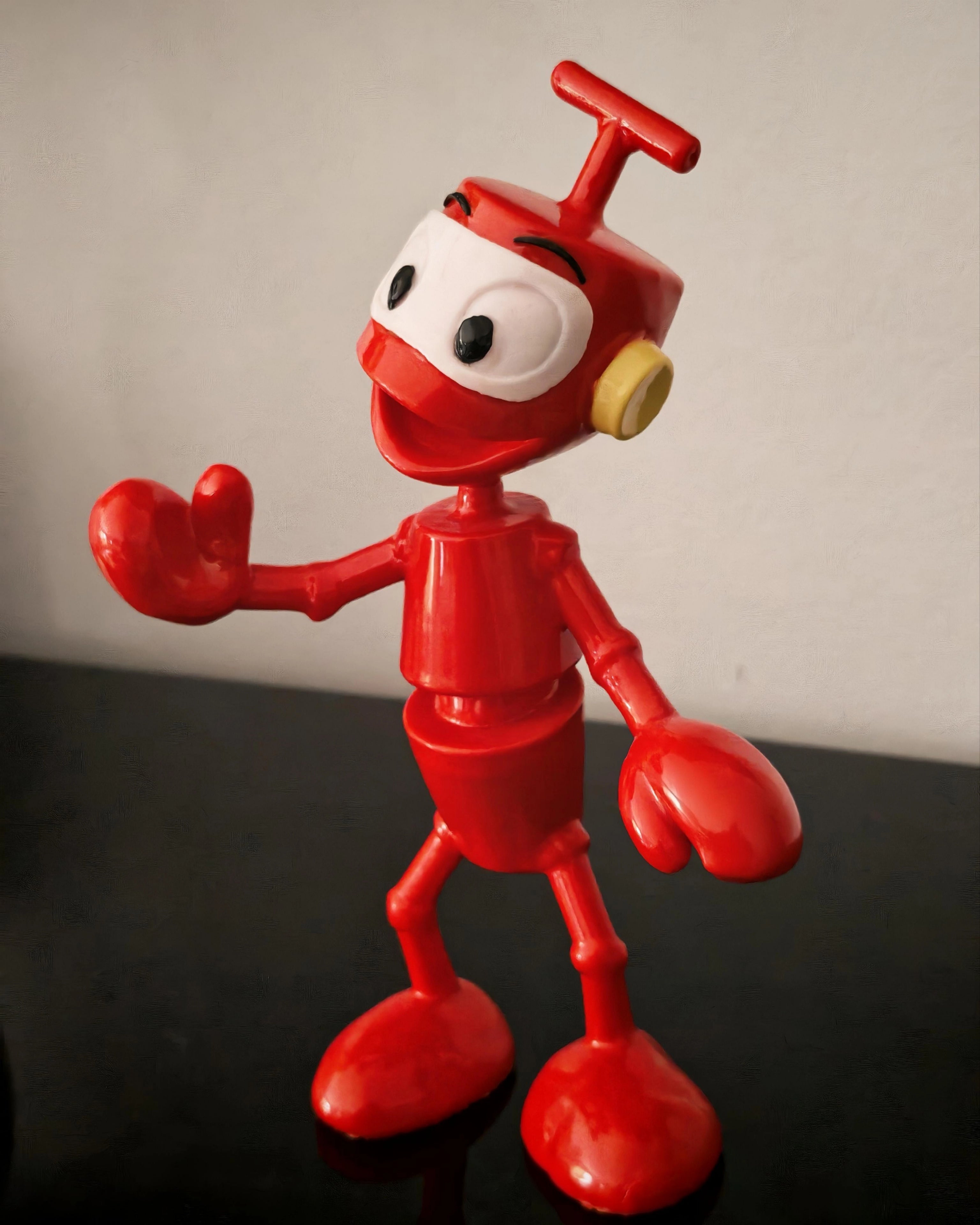 Figurine robot rétro années 80 – vue 1